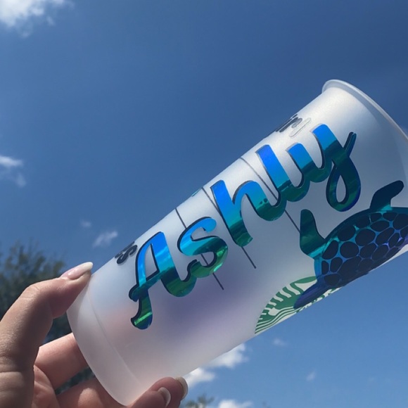 Custom 24oz Reusable Tumbler ‘Turtles’ - Picture 4 of 4